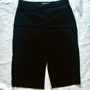 Three quarter trousers